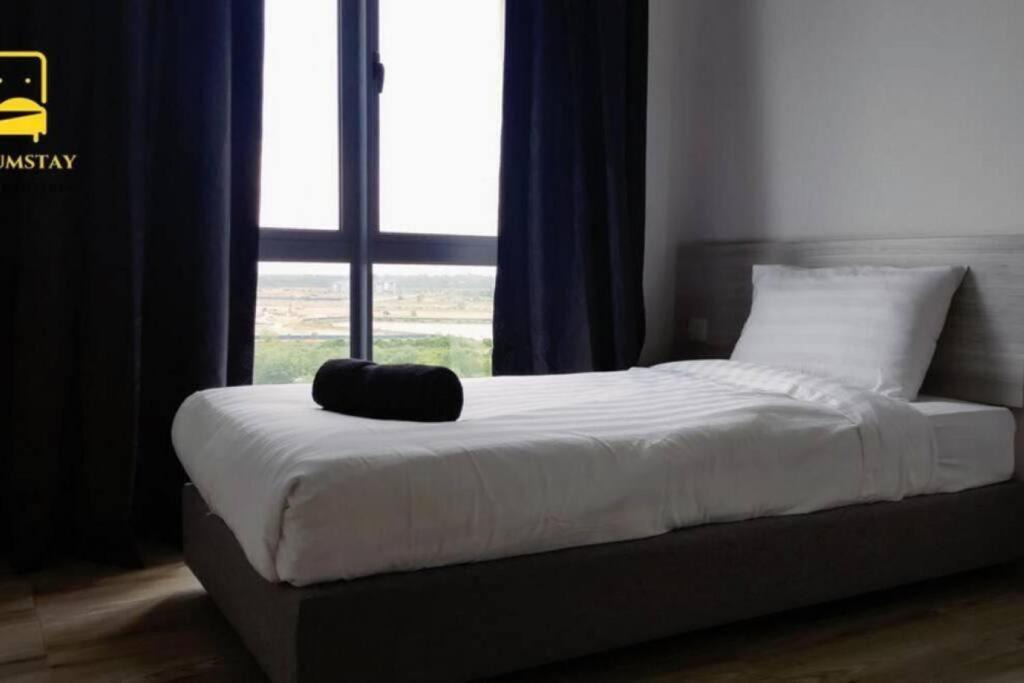 Kenwingston Cyberjaya Free Wifi By Premium Stay Exterior photo