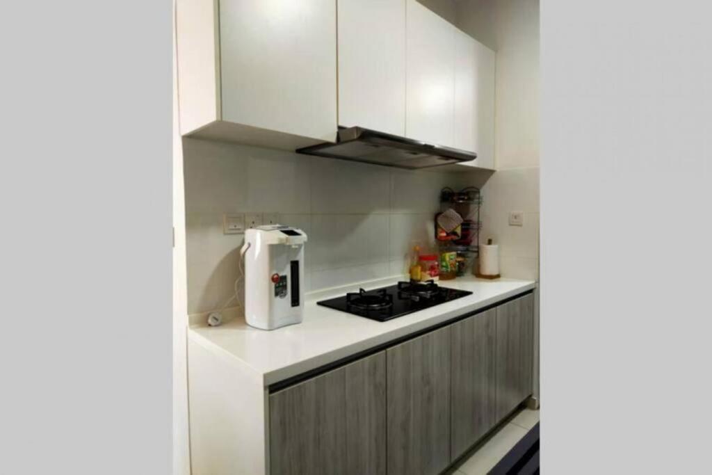 Kenwingston Cyberjaya Free Wifi By Premium Stay Exterior photo