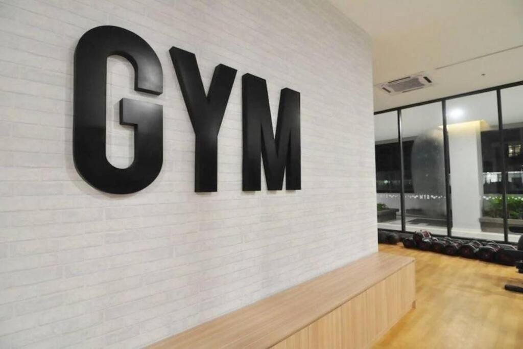 Kenwingston Cyberjaya Free Wifi By Premium Stay Exterior photo